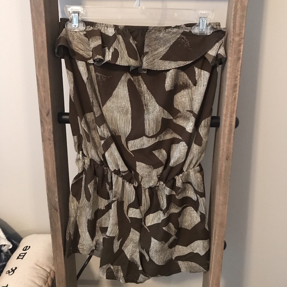 Forever 21 green leaf romper - Picture 1 of 1